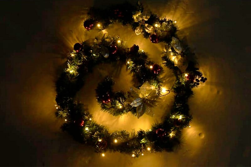 Julgirlang med LED-lampor grön 2,7 m PVC - be Basic - Övrig julbelysning - Ljusslinga