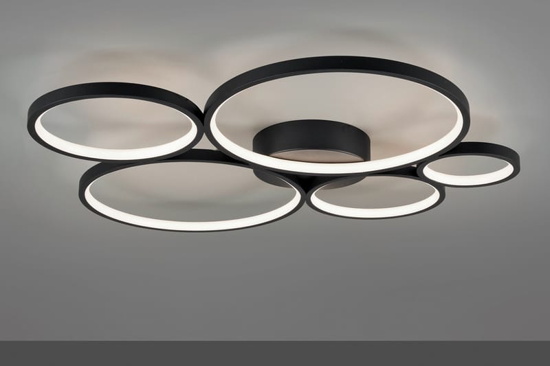 Trio Lighting Rondo LED plafond mattsvart 5L - Mattsvart - Taklampa kök - Fönsterlampa hängande - Fönsterlampa - Pendellampor & hänglampor - Sovrumslampa - Vardagsrumslampa