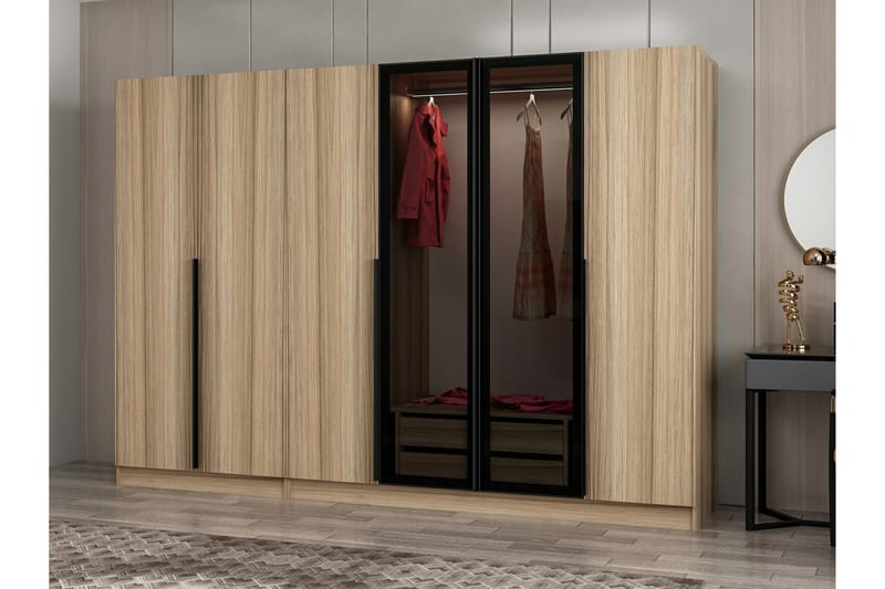 Fruitland Garderob 270 cm - Ek - Garderob & garderobssystem - Klädskåp & fristående garderob