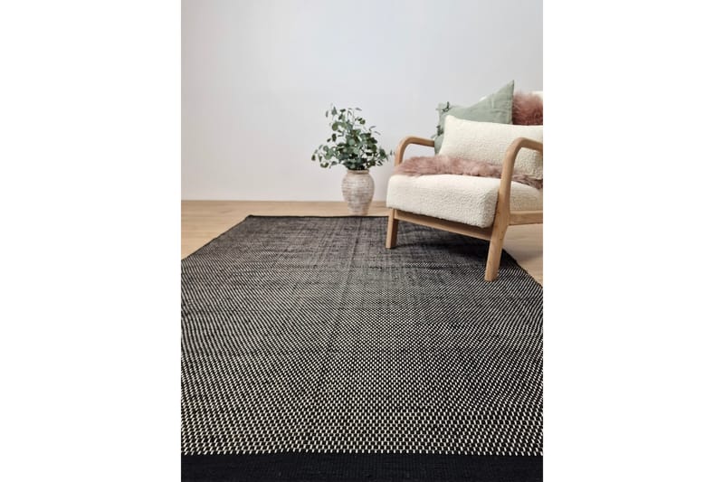 Gango Ullmatta 240x340 cm Rektangulär - Svart - Textil & mattor - Mattor - Modern matta - Ullmatta