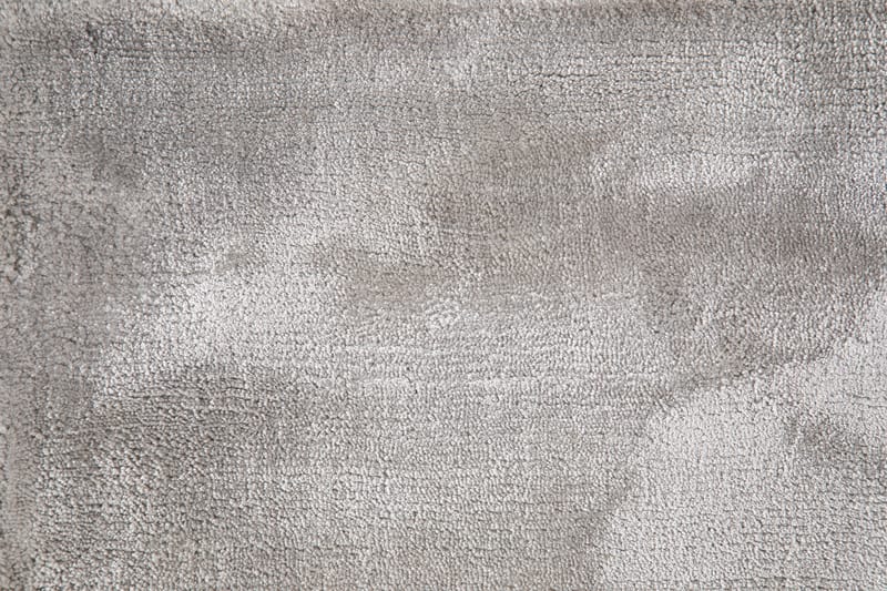 Indra Viskosmatta 170x240 - Silver - Textil & mattor - Mattor - Modern matta - Viskosmatta & konstsilkesmatta