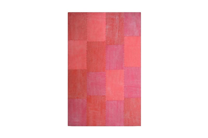Gesslick Creek Matta 120x170 cm Röd/Flerfärgad - D-Sign - Gummerade mattor - Små mattor - Mönstrade mattor - Stora mattor - Patchwork matta - Handvävda mattor
