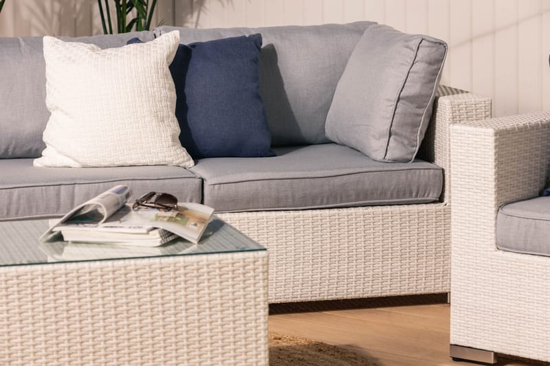 Bahamas Loungegrupp utomhus - Soffgrupp till trädgård 5-sits - Loungeset konstrotting utemöbler - Vit / offwhite / Gråa dynor - Trädgård & spabad - Utemiljö - Altan & terrass - Altanmöbler