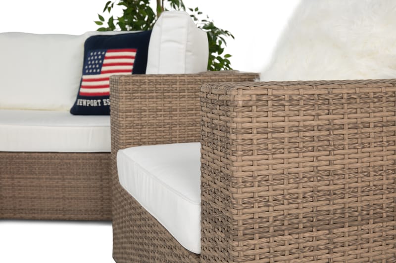 Bahamas Stor loungegrupp utomhus - Soffgrupp till uteplats 6-sits - Loungeset konstrotting utemöbler - Sand / Beige / Vita dynor - Trädgård & spabad - Utemiljö - Altan & terrass - Altanmöbler